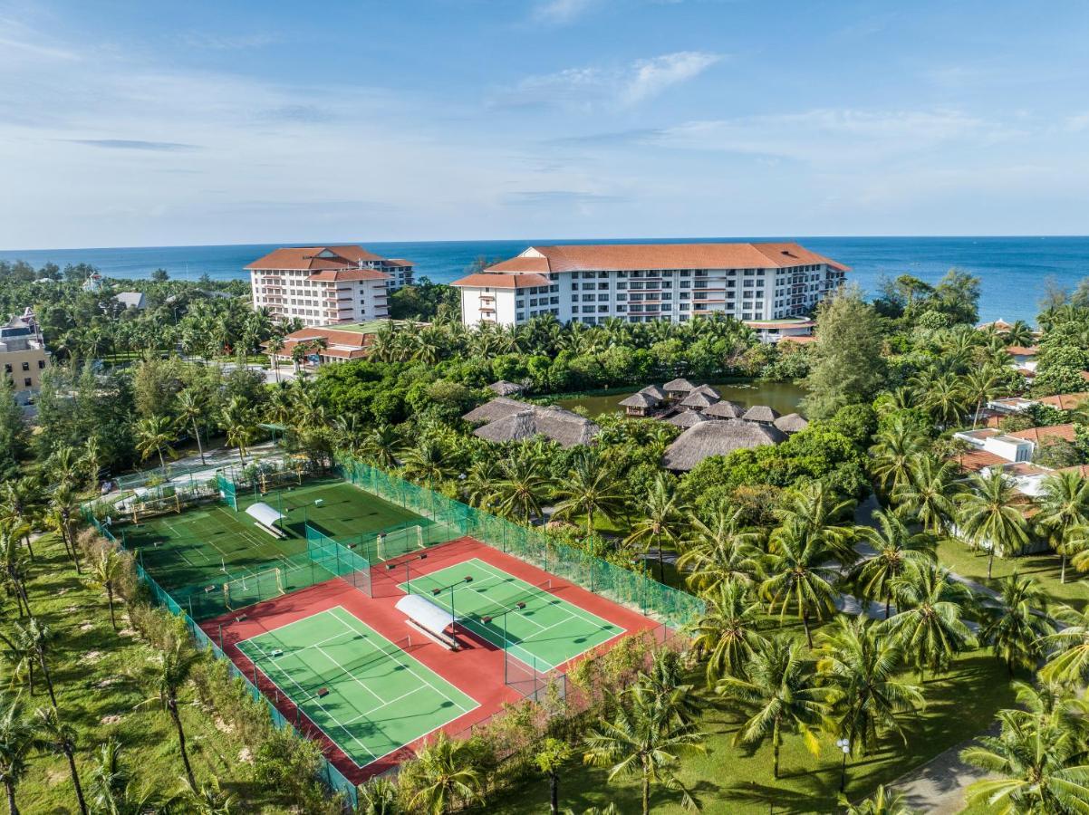 Vinpearl Resort & Spa Phu Quoc Luaran gambar Tennis courts at the resort