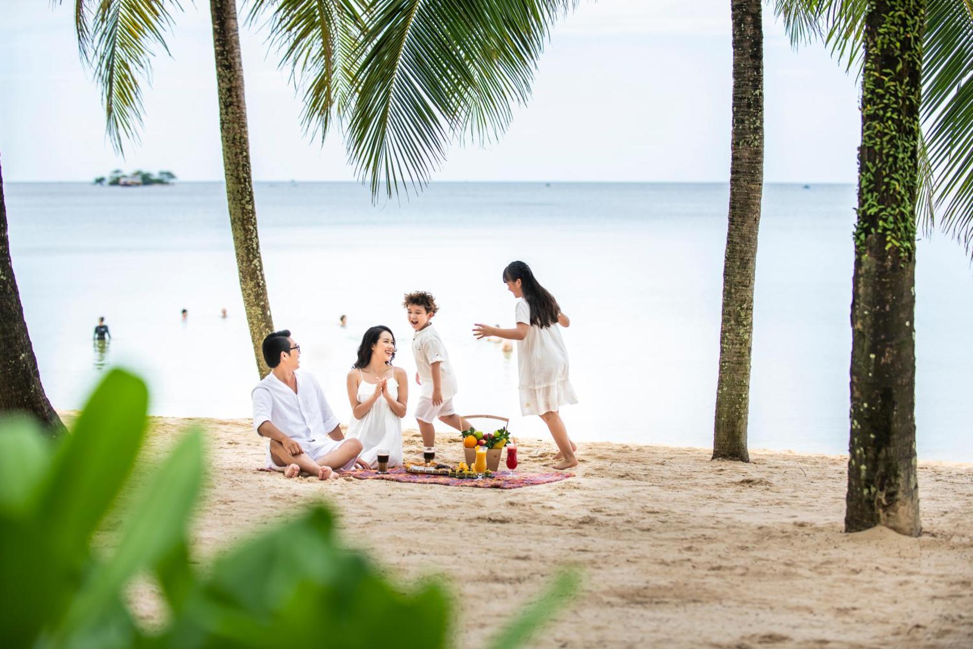Vinpearl Resort & Spa Phu Quoc Luaran gambar A picnic on the beach